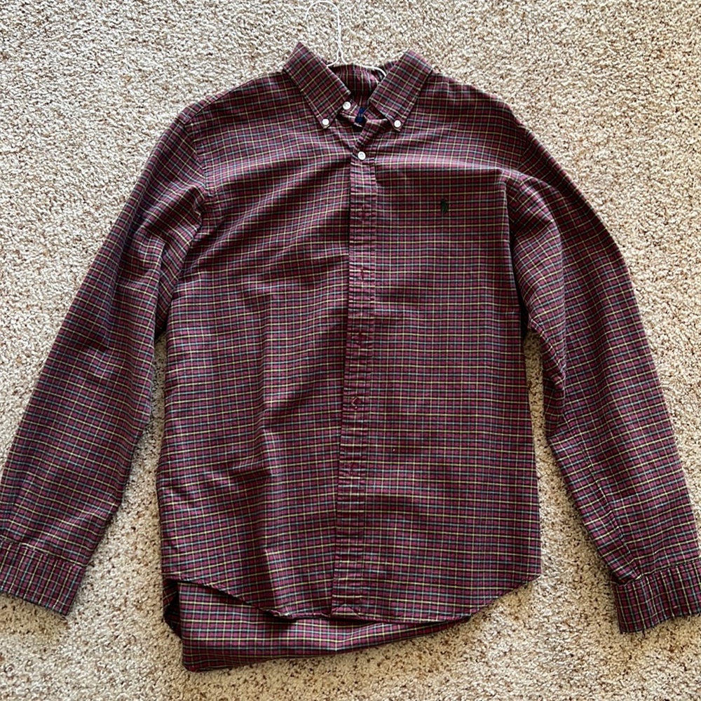 Like new polo button down!